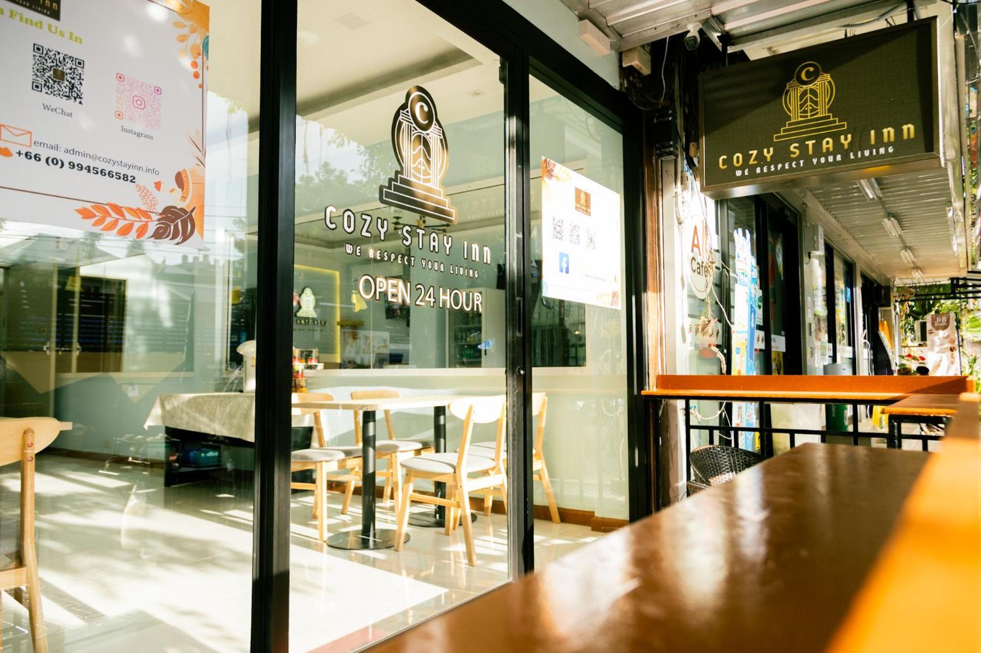 Cozy Stay Inn Bangkok Exterior photo